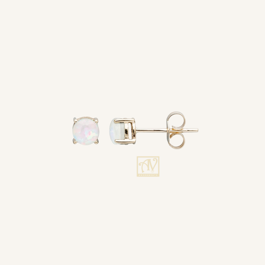 Chromatic Round shaped 5mm Solid Opal Studs Yellow Gold