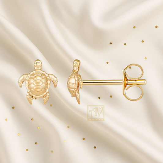 Tiny Tails Turtle Stud Earring 9kt Yellow Gold